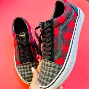 Vans Old Skool Checkered Shoes/ Limited Edition